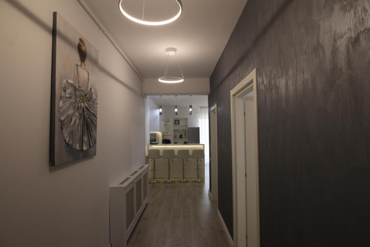 Nicho Residence 2 Bucurestii Noi Ngoại thất bức ảnh