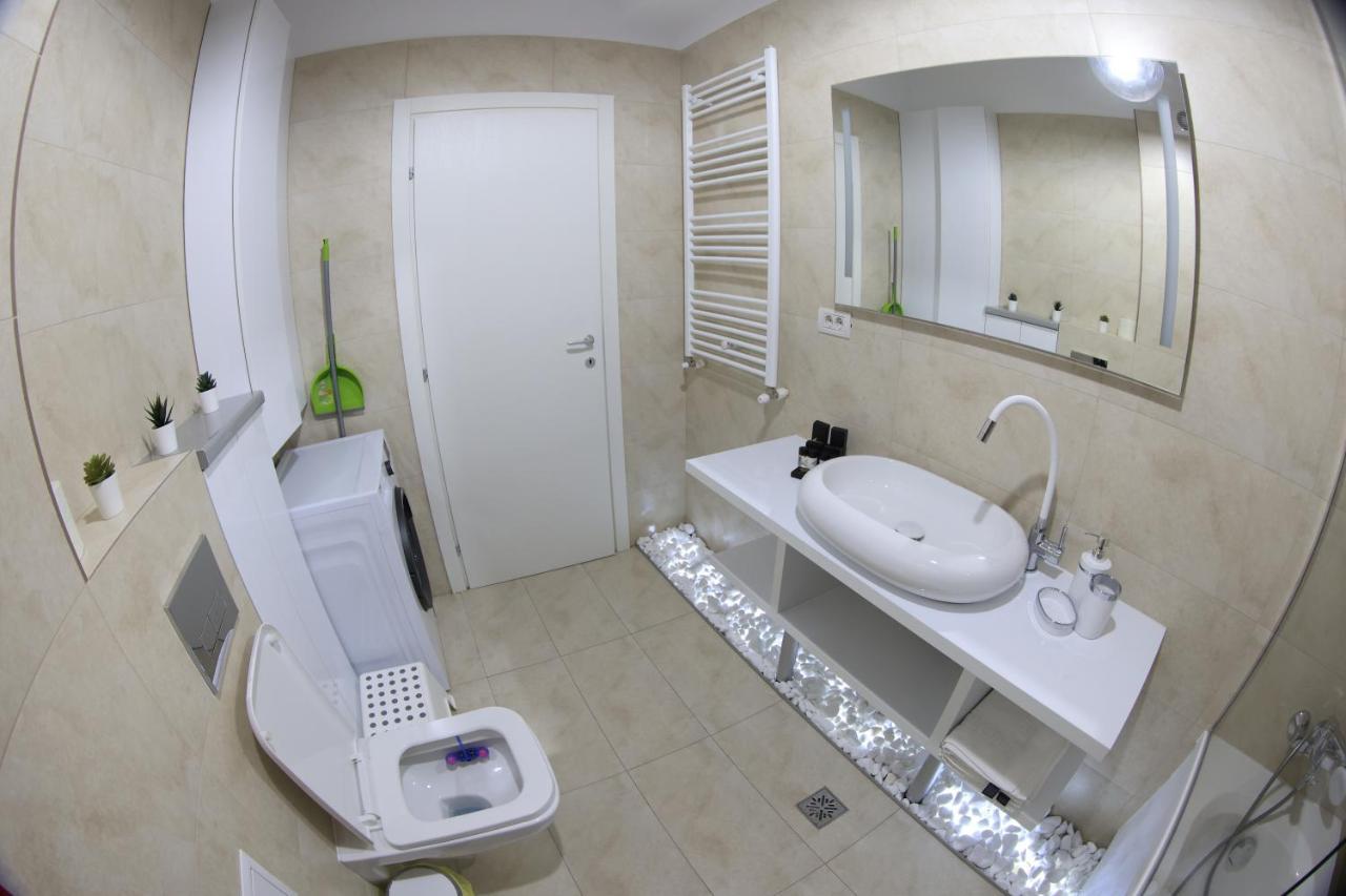 Nicho Residence 2 Bucurestii Noi Ngoại thất bức ảnh